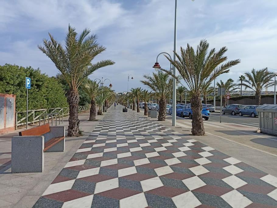 Appartement En Primera Linea Del Mar Arenales del Sol